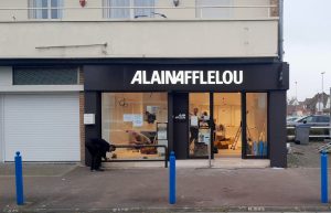 enseigne lumineuse d'un commerce sur Dunkerque ou dans le 59