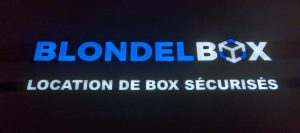 grandes lettres lumineuses pour entreprise