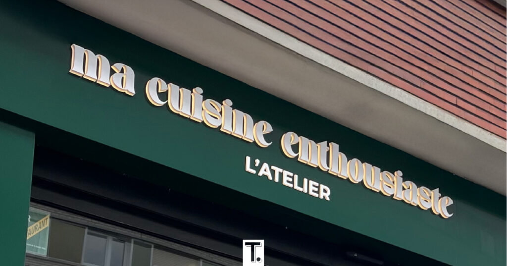 enseigne lumineuse facade