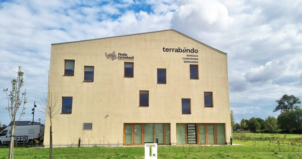 habillage facade collectivite