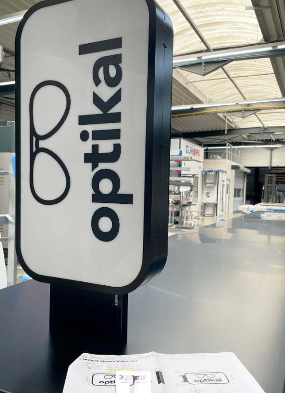 enseigne optikal